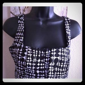 Calvenklien Women's Black/White Sexy Dress Size 4